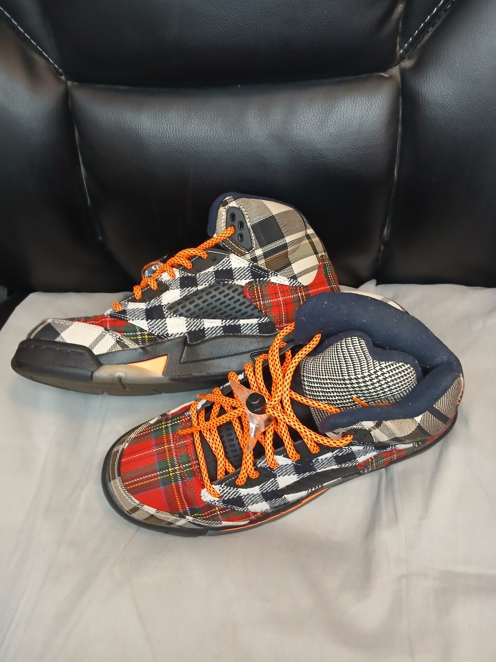 Jordan Retro 5 Boy's Plaid High-Top Sneakers